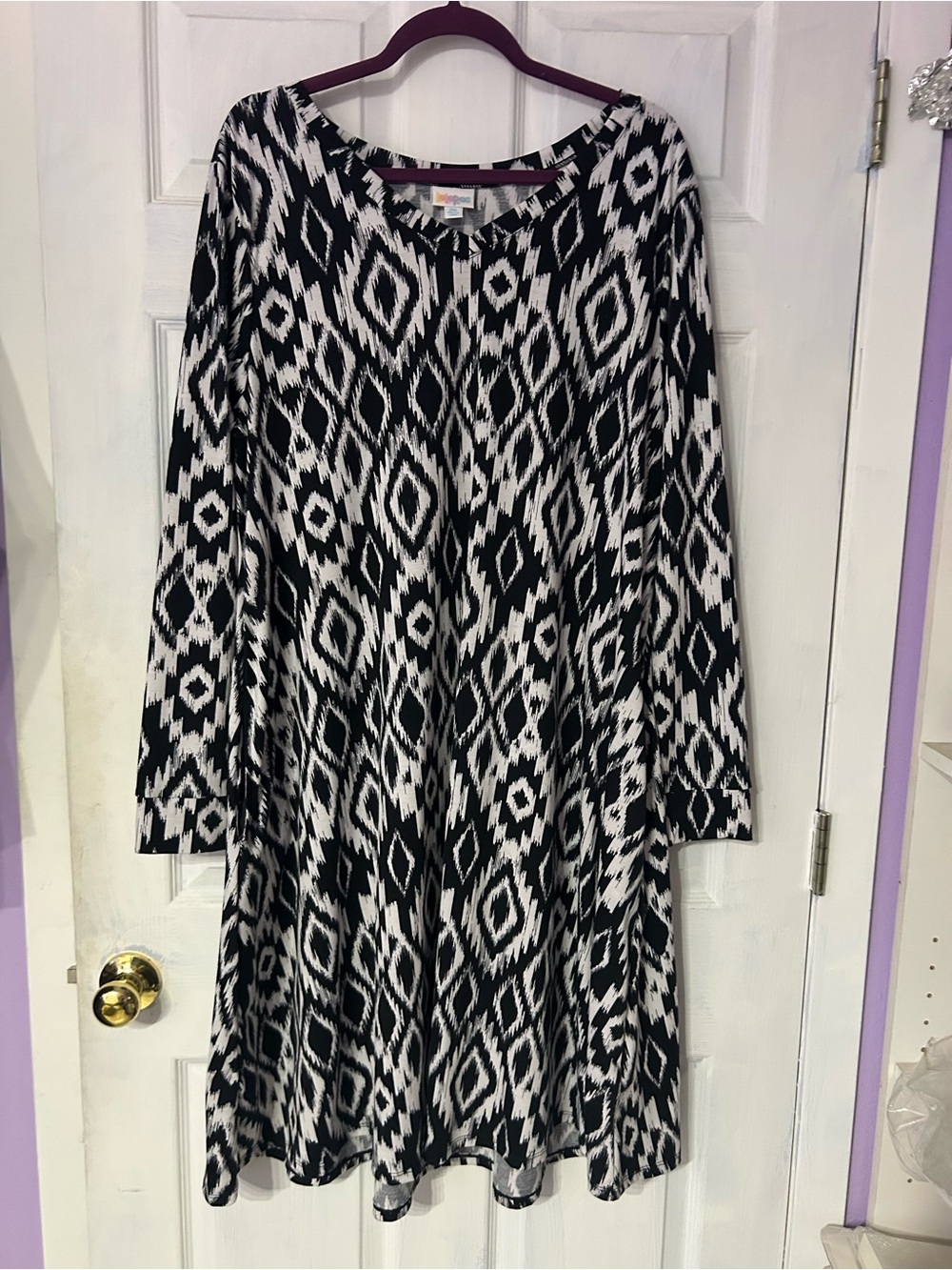 LuLaRoe Black and White Ikat Long Sleeve Swing Dress